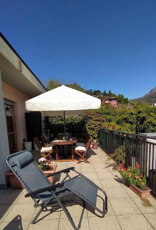 Appartamento La Terrazza Di Dora Менаджо Екстер'єр фото